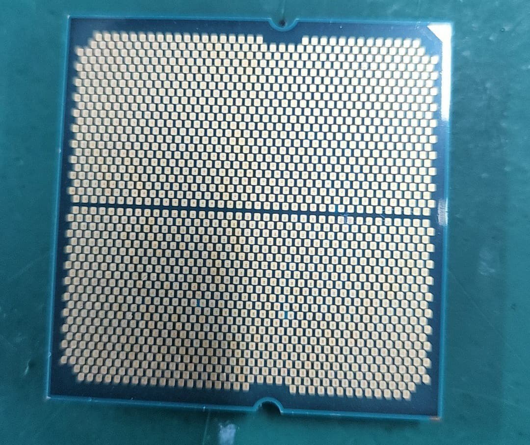 AMD Ryzen5 7600X ES